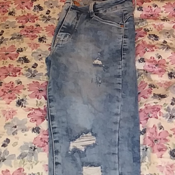 JUST NOT USING IT - Picture 4 of 4